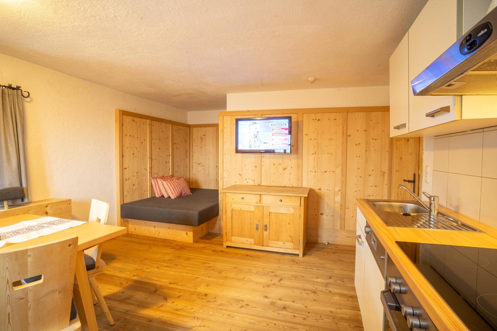 Apartament Weberstube Weberhaus Zollhaus Zollstoeckl Obertilliach Zewnętrze zdjęcie