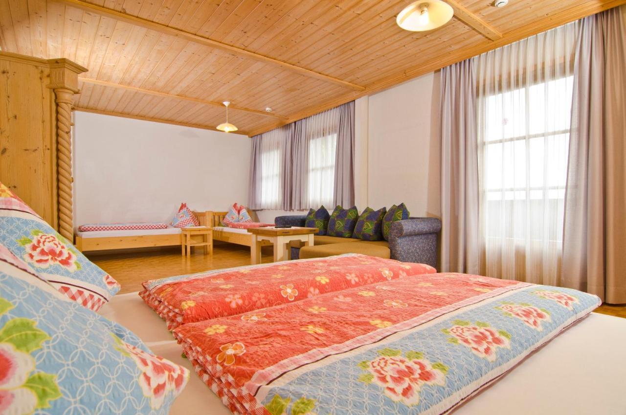 Apartament Weberstube Weberhaus Zollhaus Zollstoeckl Obertilliach Zewnętrze zdjęcie